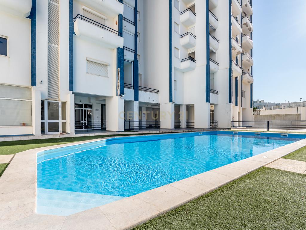 Apartamento T1 | Vista mar | Piscina | Garagem Box | Praia 200mt | Armação de Pera | Algarve - Image 27