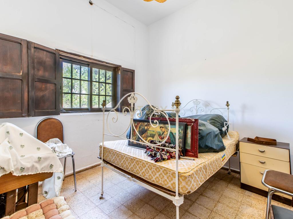 Moradia isolada com 4 quartos em Benafim - Image 9