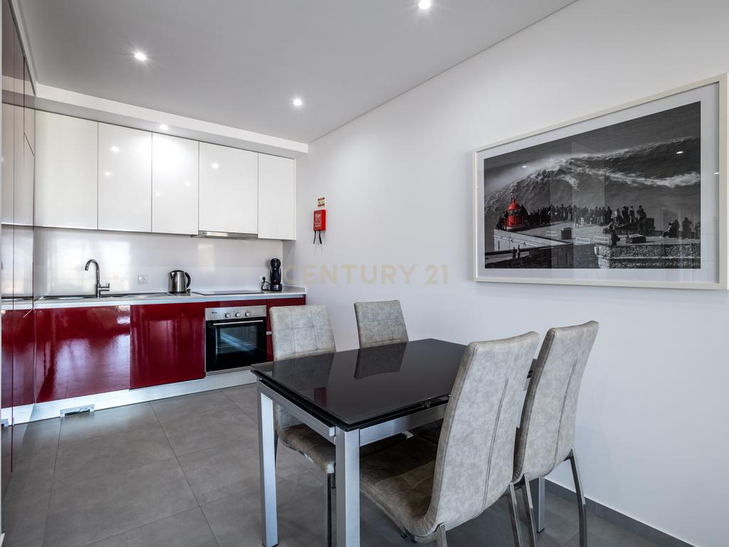 Apartamento T2 Com Vista Mar em Nazaré - Image 10