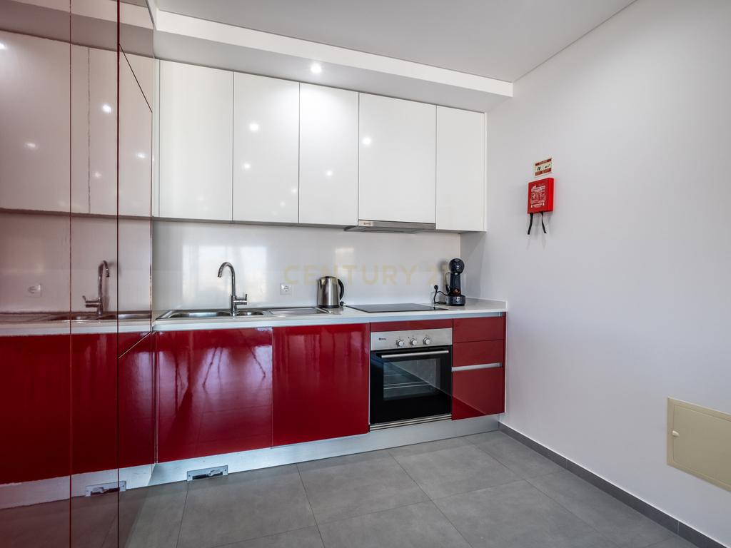 Apartamento T2 Com Vista Mar em Nazaré - Image 11