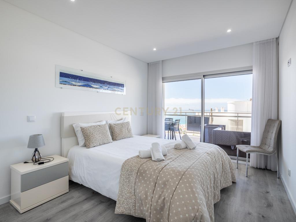 Apartamento T2 Com Vista Mar em Nazaré - Image 17