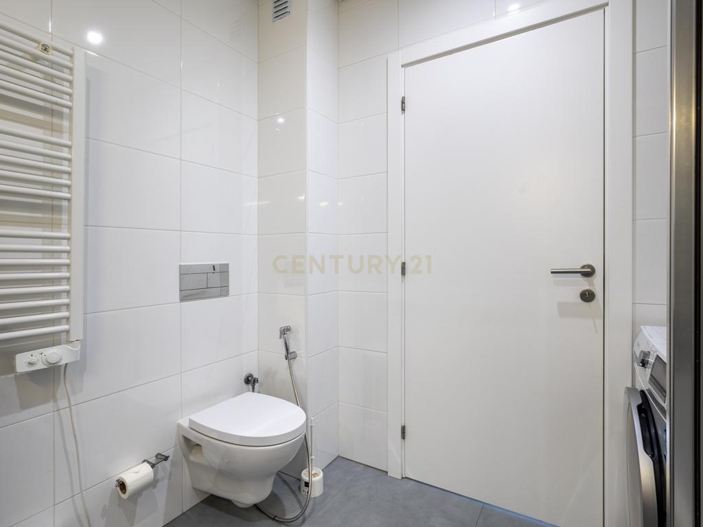 Apartamento T2 Com Vista Mar em Nazaré - Image 20
