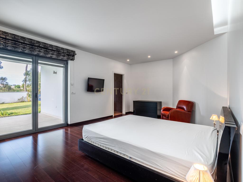 Moradia T6 | Coimbrão | Piscina | Praia - Image 24