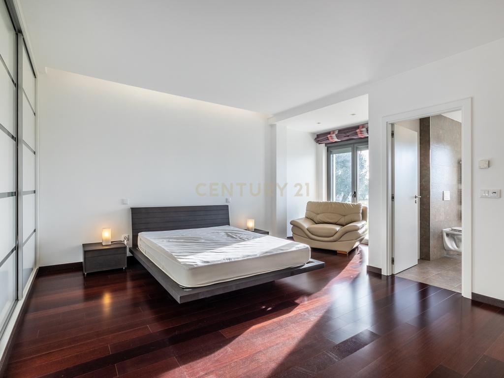 Moradia T6 | Coimbrão | Piscina | Praia - Image 31