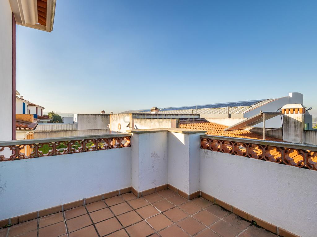 Moradia T4 para venda em Gaeiras, na Urbanização Vila da Garça - Image 37