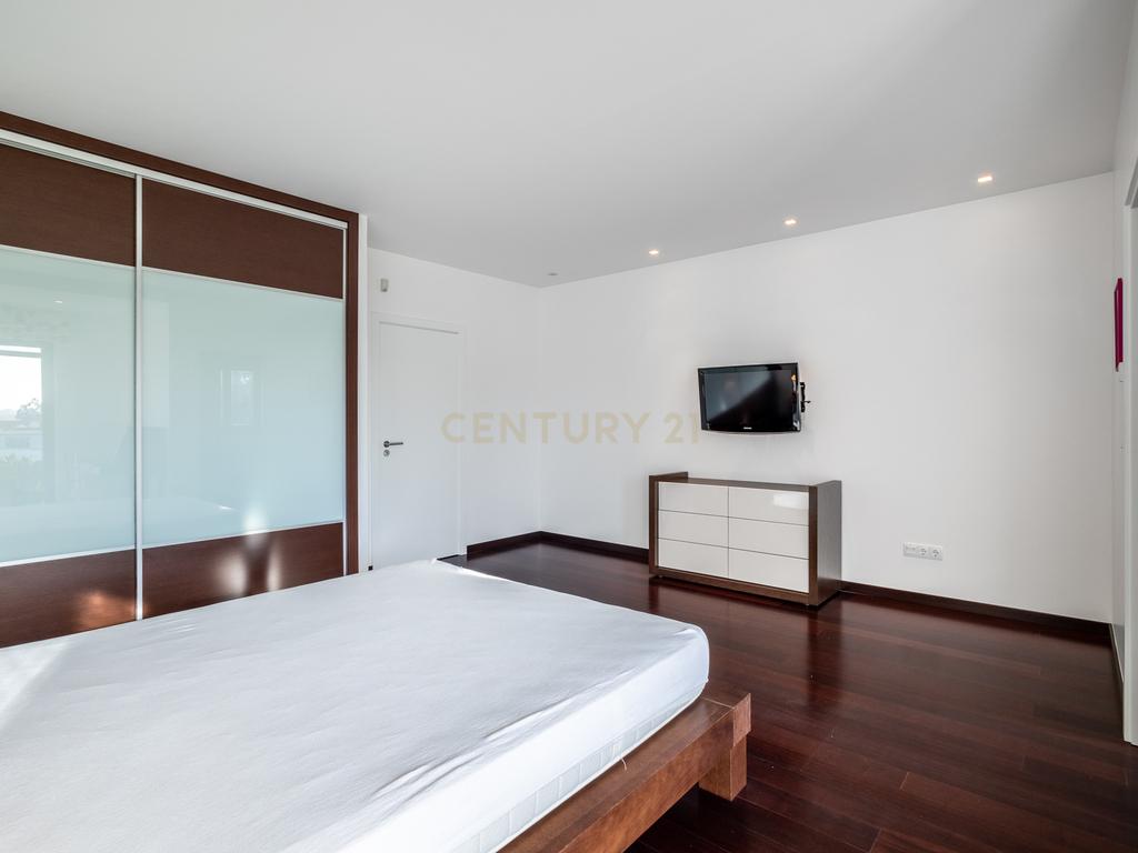 Moradia T6 | Coimbrão | Piscina | Praia - Image 36