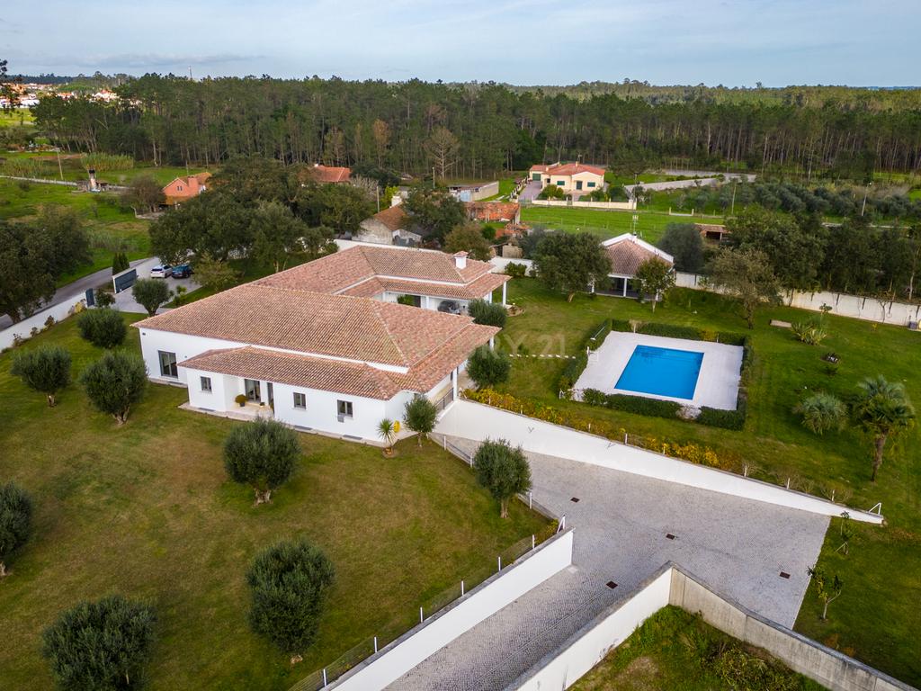 Moradia T6 | Coimbrão | Piscina | Praia - Image 90