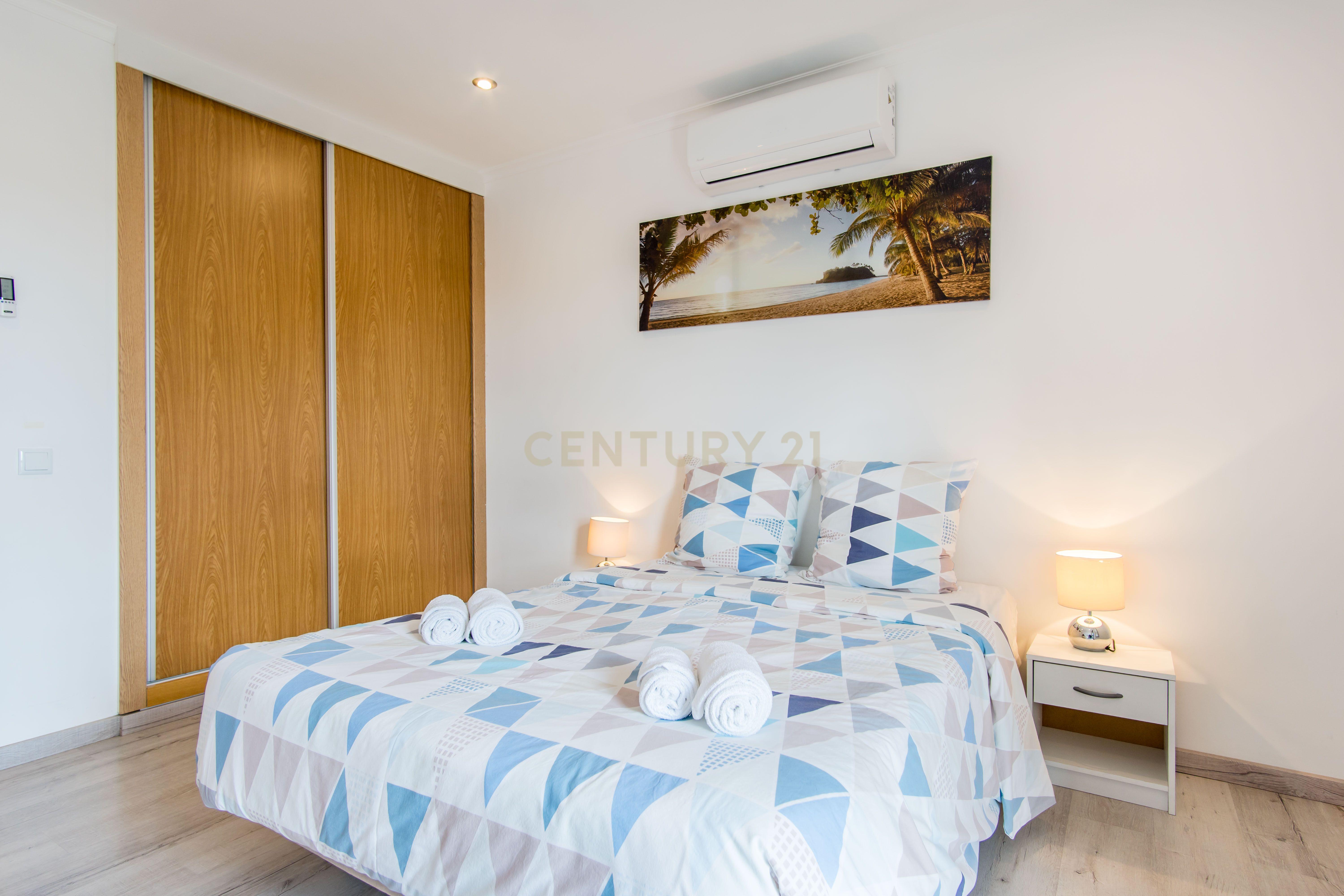 Apartamento T1 com vista mar a 800 metros do centro histórico e da praia de Albufeira - Image 13