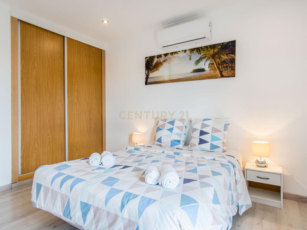 Apartamento T1 com vista mar a 800 metros do centro histórico e da praia de Albufeira - Image 13
