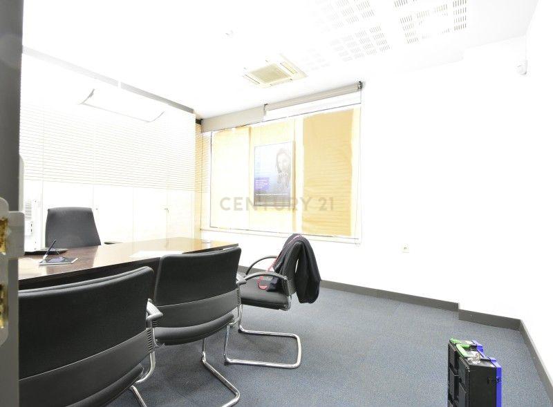 - Image 6
