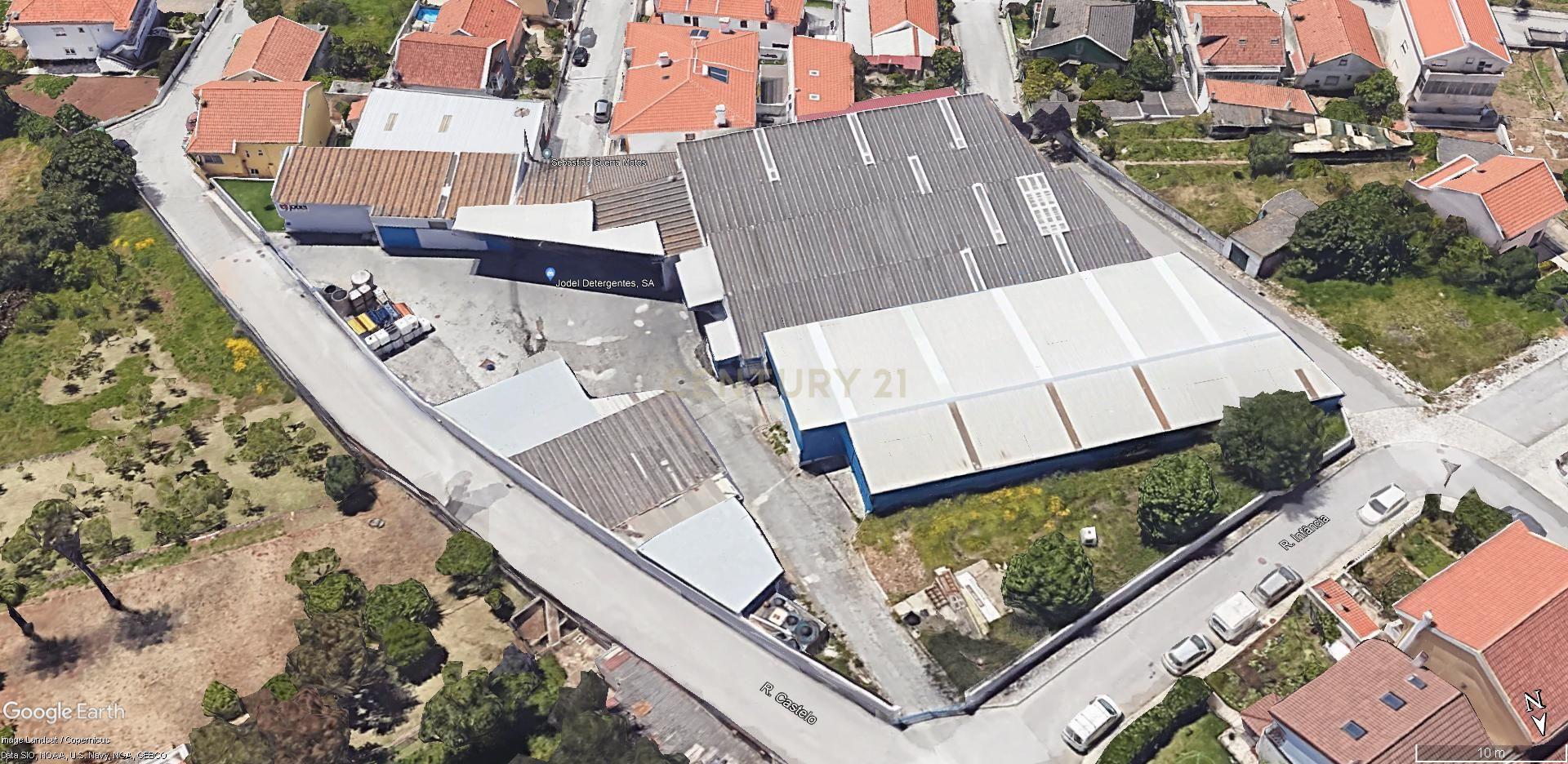 Terreno para Construção de 8 Moradias de Luxo com Projeto Aprovado - Image 12