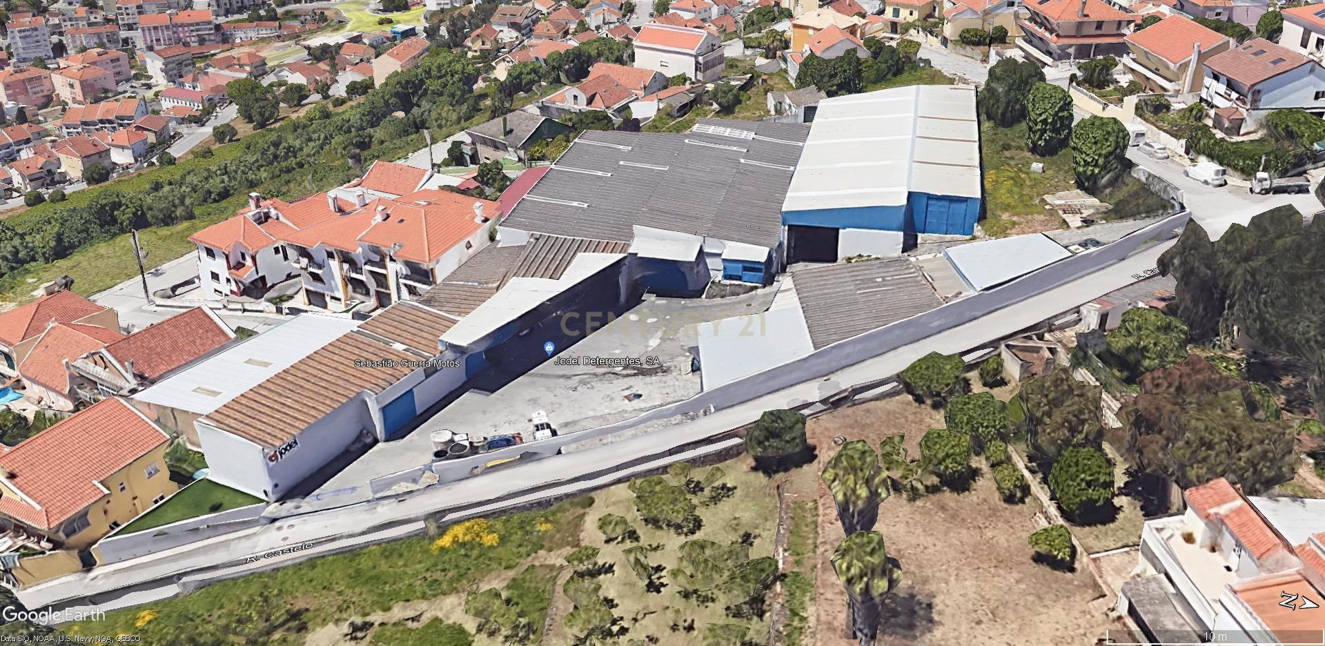 Terreno para Construção de 8 Moradias de Luxo com Projeto Aprovado - Image 13