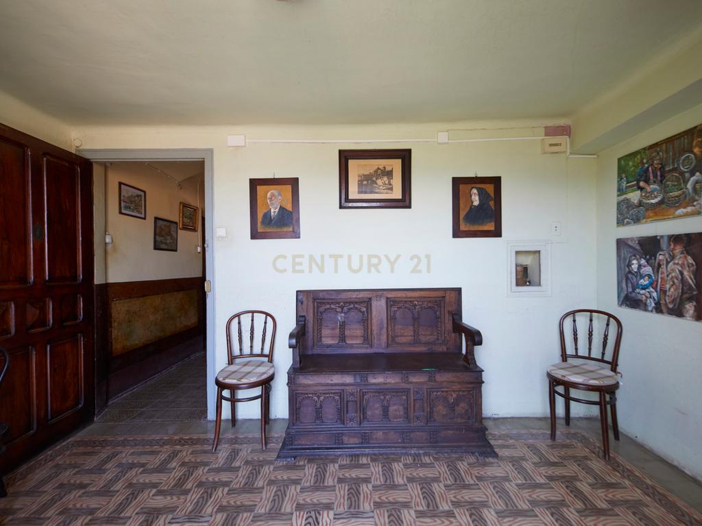 undefined - Image 4
