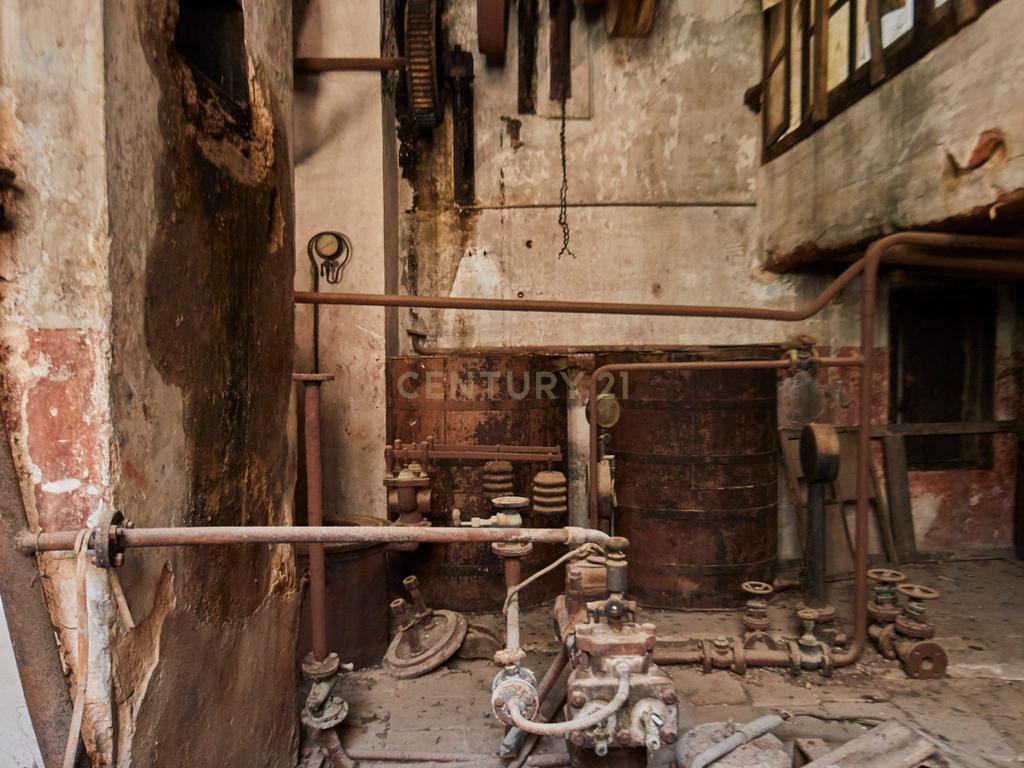 undefined - Image 43