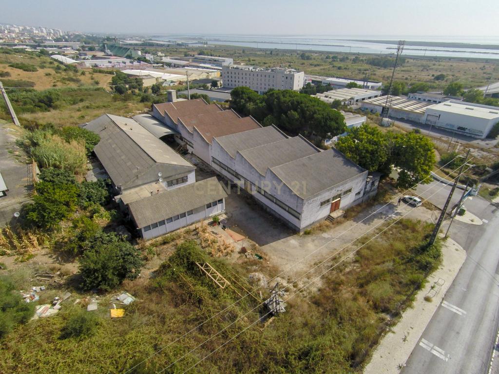 Terreno industrial/Comercial com PIP aprovado para "Centro de Negócios"! - Image 7