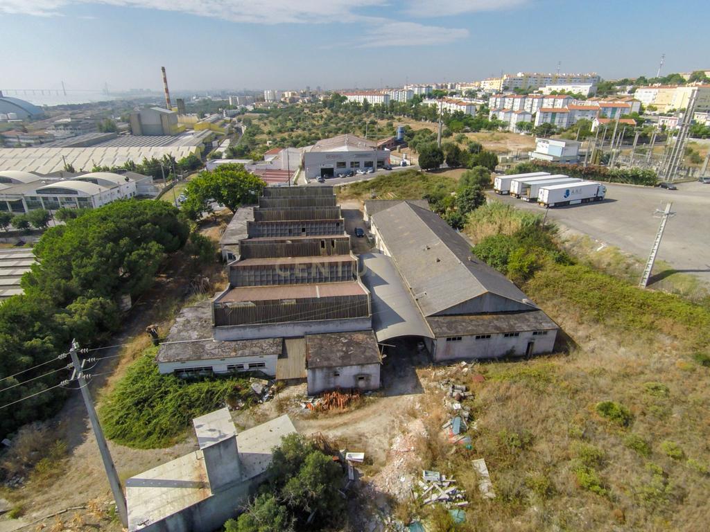 Terreno industrial/Comercial com PIP aprovado para "Centro de Negócios"! - Image 12