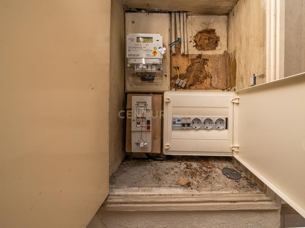 Edifício para Reabilitação Total no Bairro Salgado, Setúbal Bonfim composto por 8 apartamentos - Image 89
