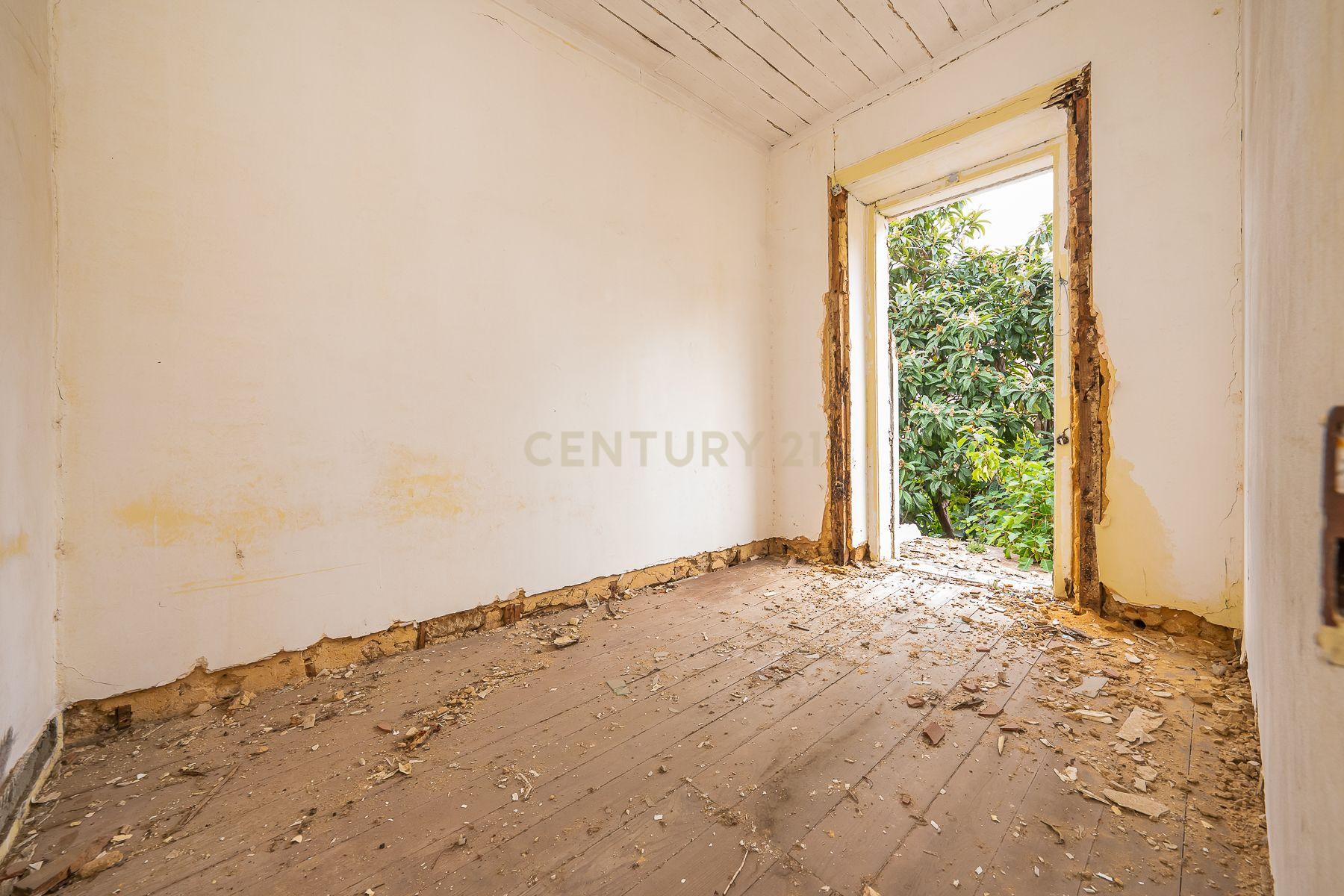 Prédio para Investimento no Bairro Salgado, Setúbal - Image 84