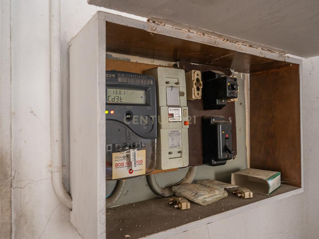 Edifício para Reabilitação Total no Bairro Salgado, Setúbal Bonfim composto por 8 apartamentos - Image 45