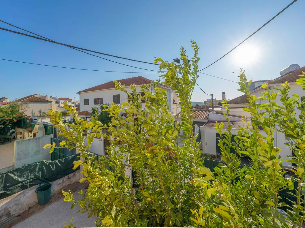 Moradia T2 no Bairro da Conceição, Setúbal - Image 23