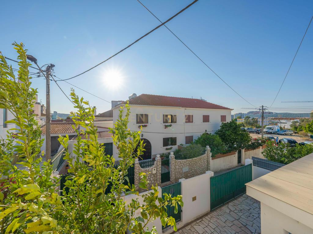 Moradia T2 no Bairro da Conceição, Setúbal - Image 31