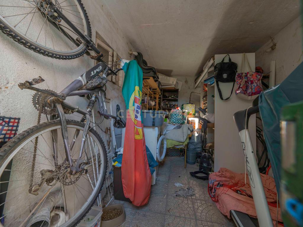 Moradia T2 no Bairro da Conceição, Setúbal - Image 25