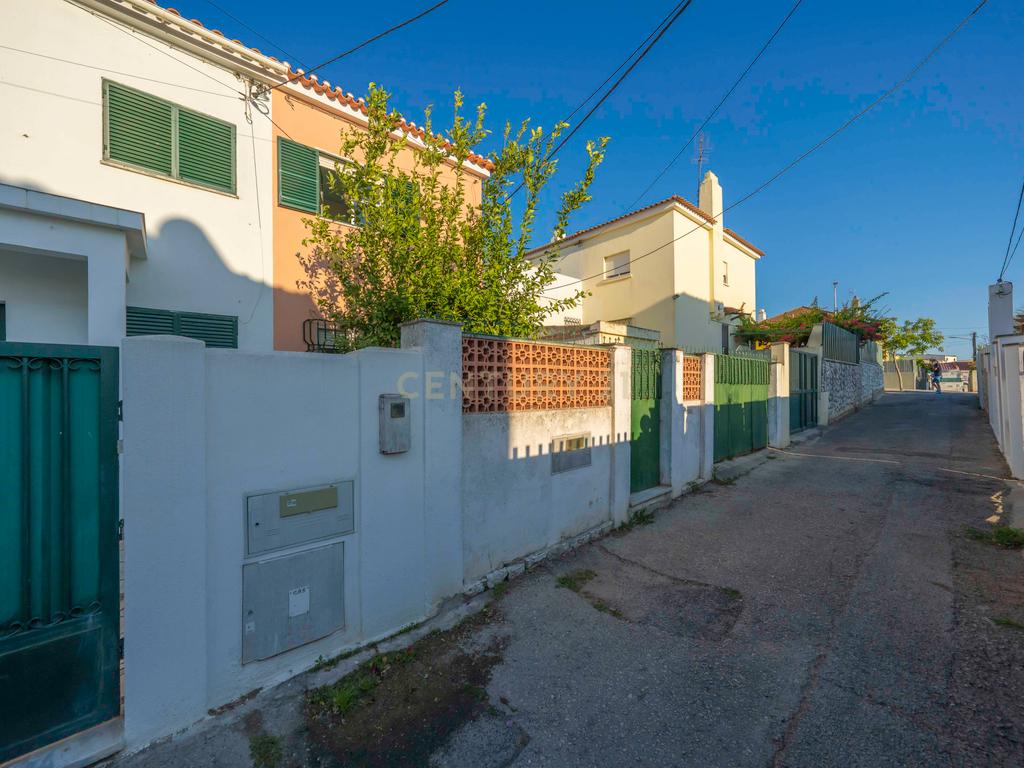 Moradia T2 no Bairro da Conceição, Setúbal - Image 29