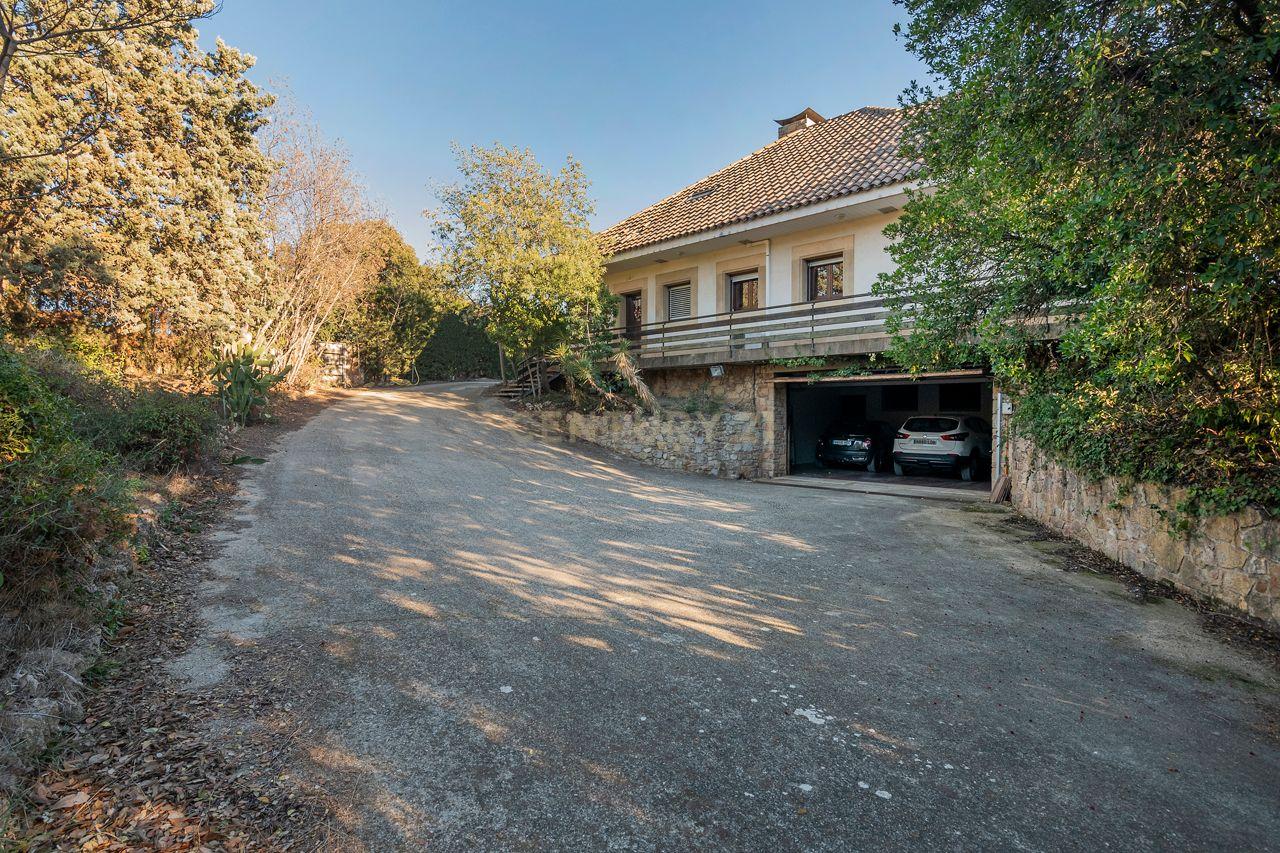 undefined - Image 74