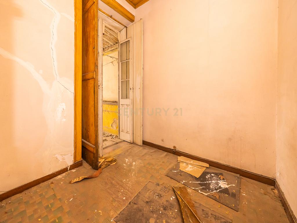 Prédio com 370m2 no Bairro Salgado para remodelação total - Image 19