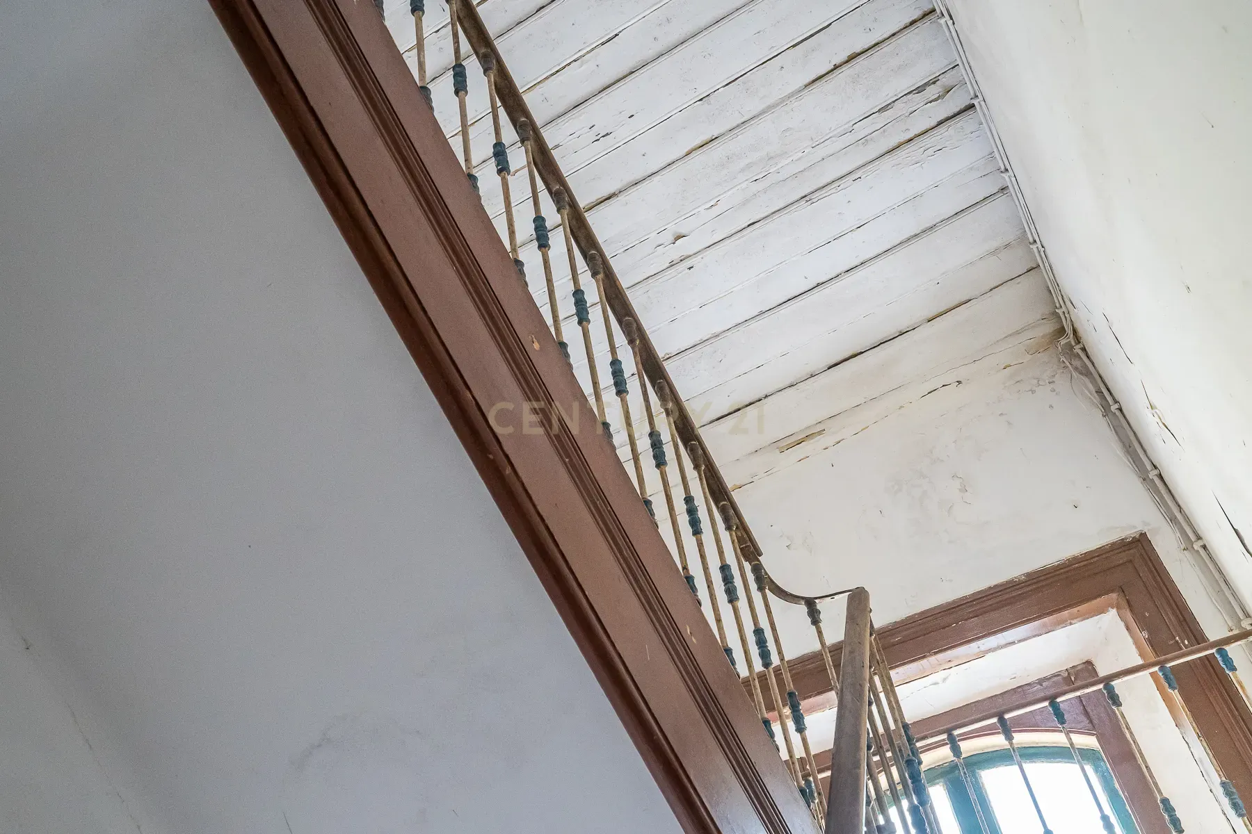Prédio com 370m2 no Bairro Salgado para remodelação total - Image 34