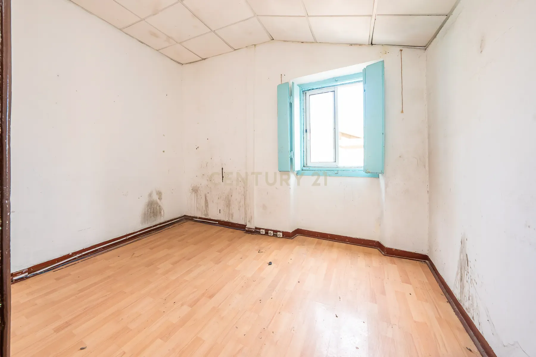 Prédio com 370m2 no Bairro Salgado para remodelação total - Image 42