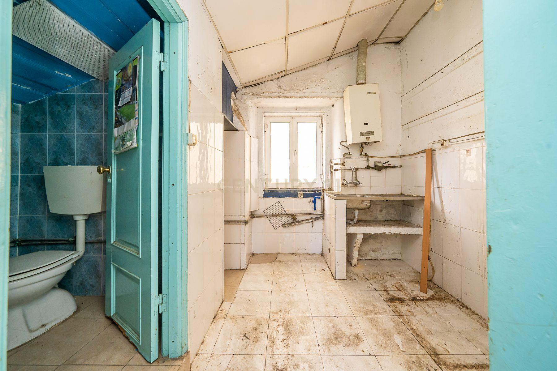 Prédio com 370m2 no Bairro Salgado para remodelação total - Image 44
