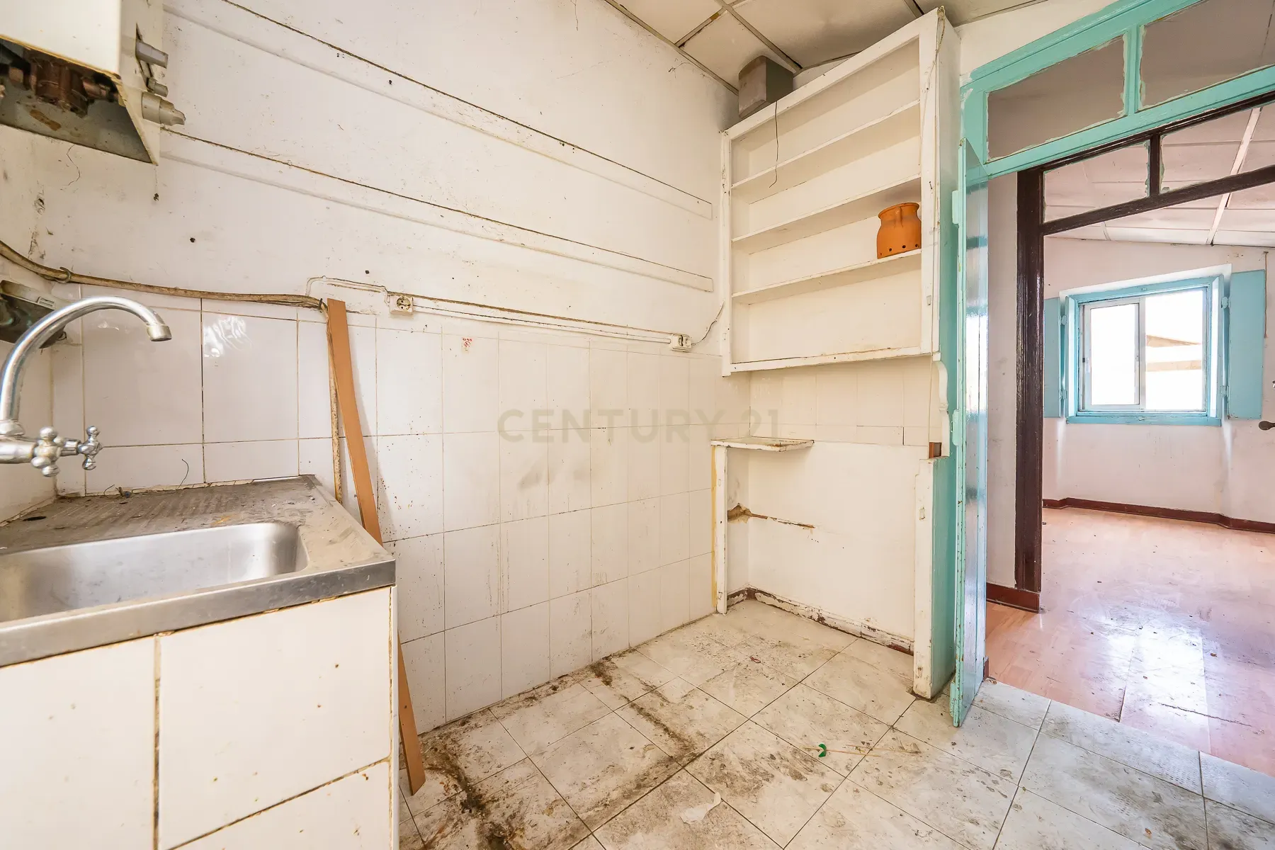 Prédio com 370m2 no Bairro Salgado para remodelação total - Image 46