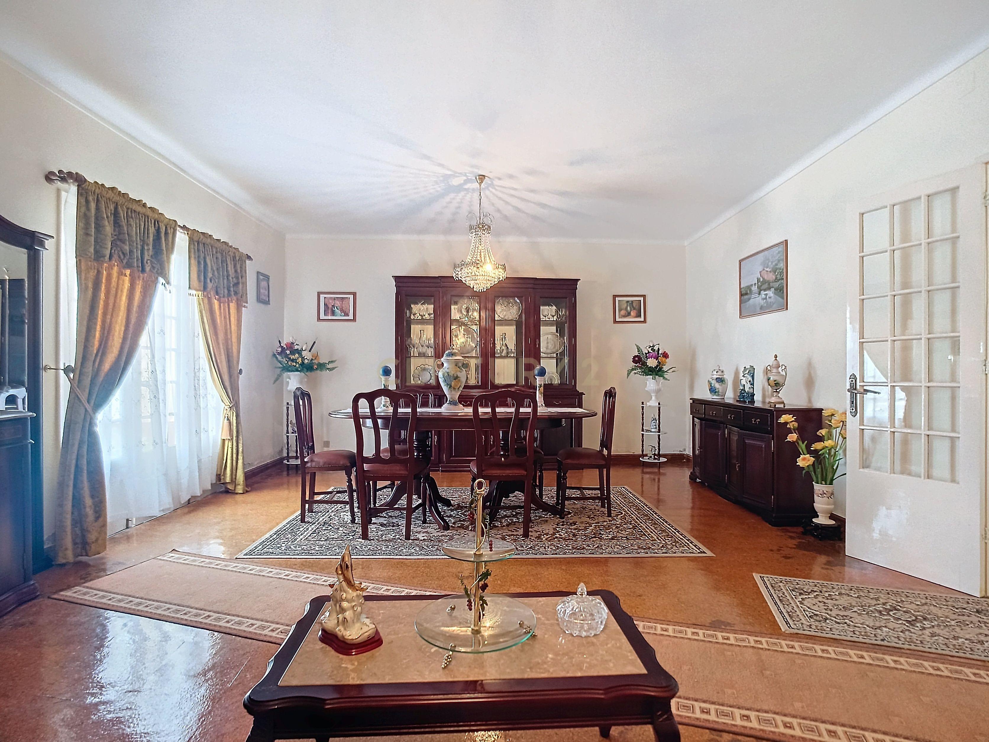 Moradia T4 em Rabo de Peixe, no concelho da Ribeira Grande! - Image 10