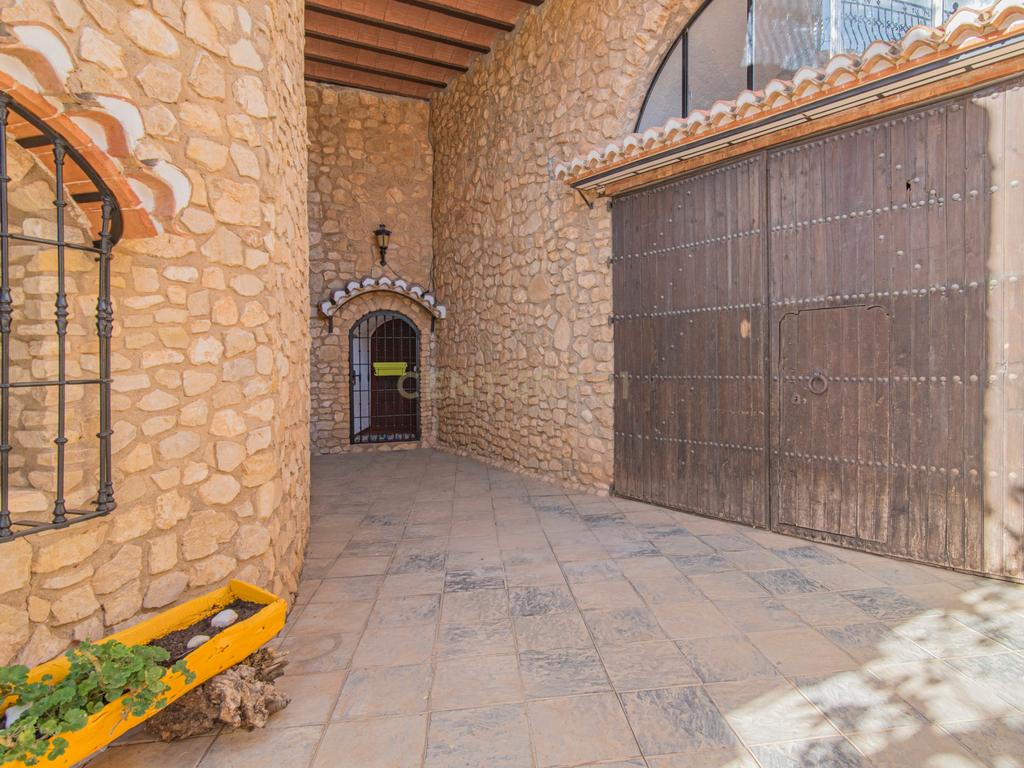 undefined - Image 7