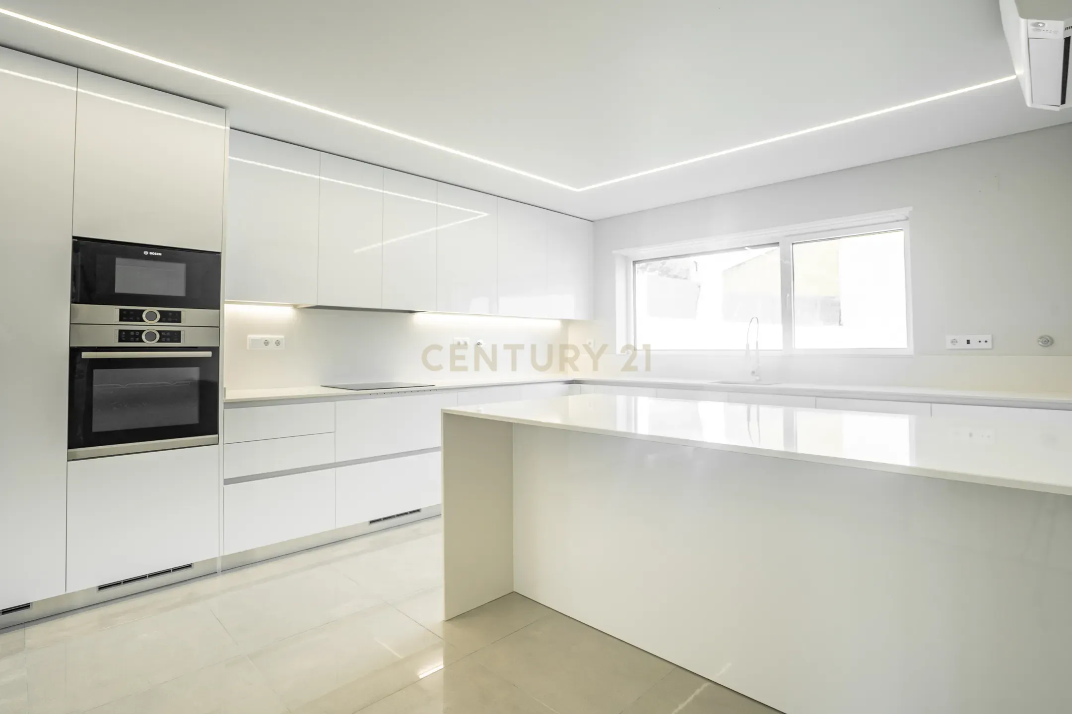 Moradia T3 à venda em Algueirão-Mem Martins, Sintra — foto 2