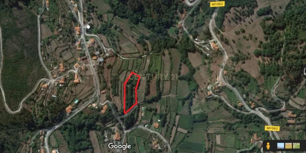 Terreno para construção em Valença (S. Julião) - Image 8