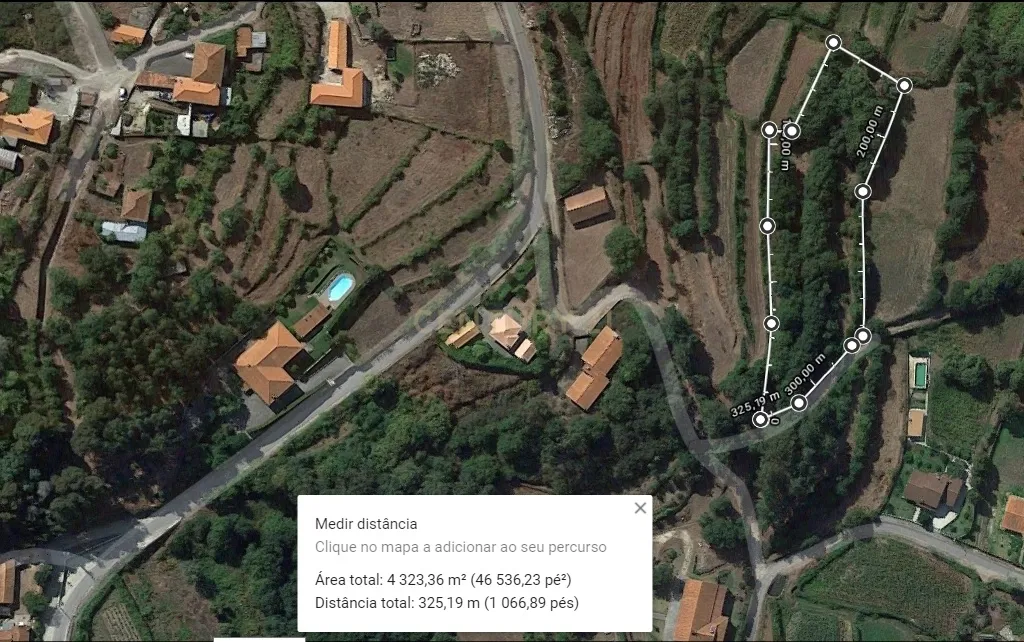 Terreno para construção em Valença (S. Julião) - Image 1
