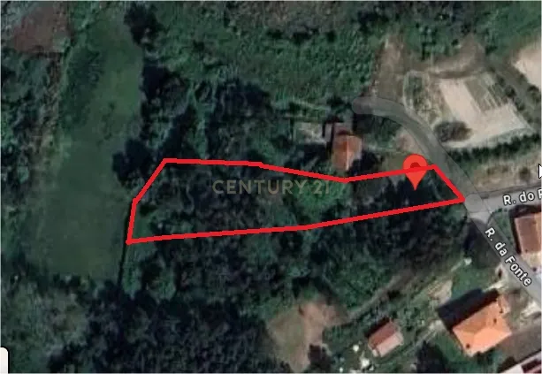 Terreno rústico com árvores de fruto em Telheiro-Maceira - Image 1