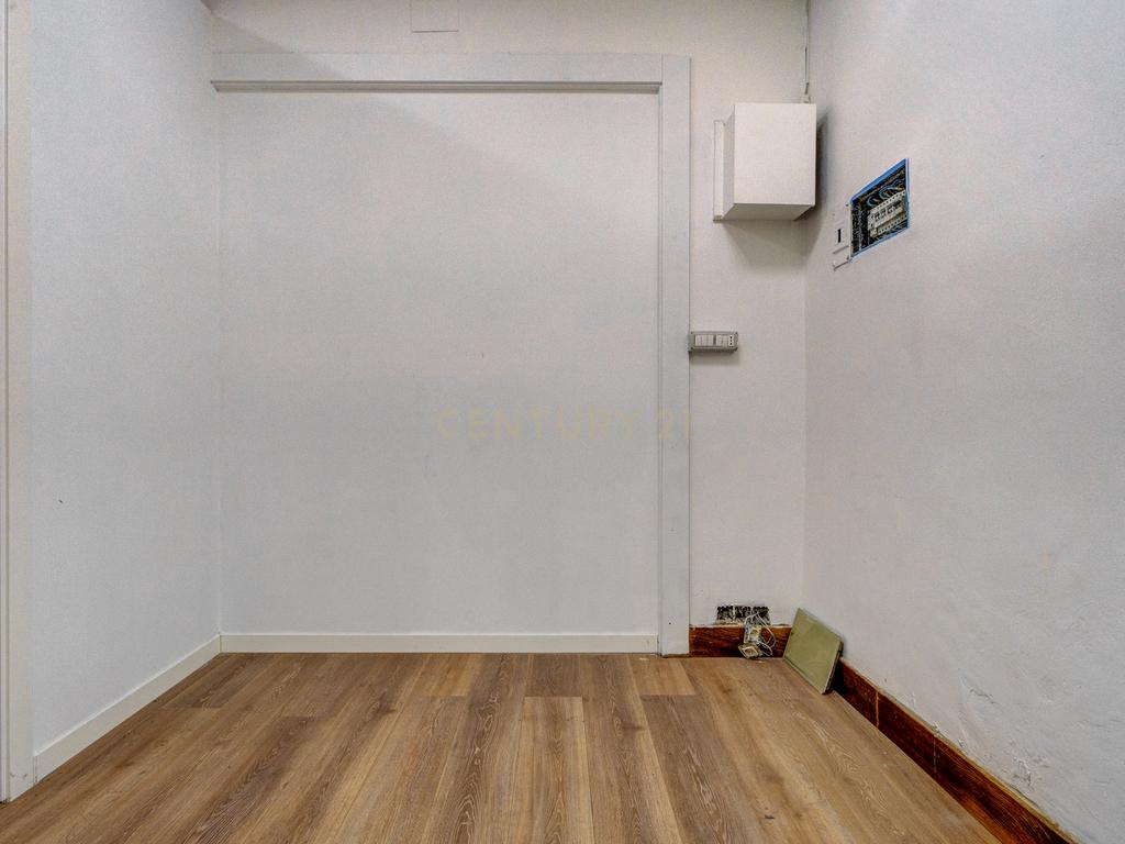 undefined - Image 12