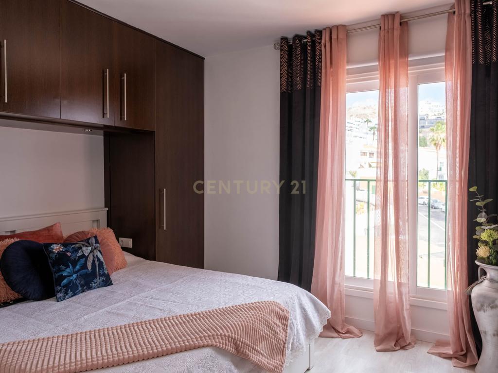 Duplex Moderno em Santa Cruz de Tenerife - 2 Quartos e 2 WC - Image 14