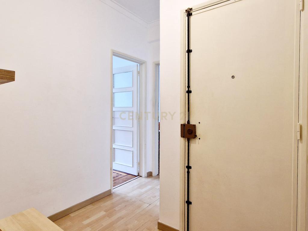 Apartamento T3 Sacavém - Image 11