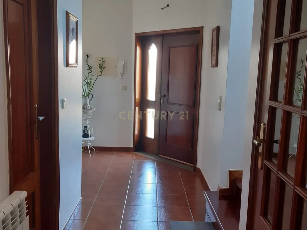 🏡 Moradia V3 em Vilar de Nantes, Chaves – O Refúgio Ideal para a Sua Família! - Image 2