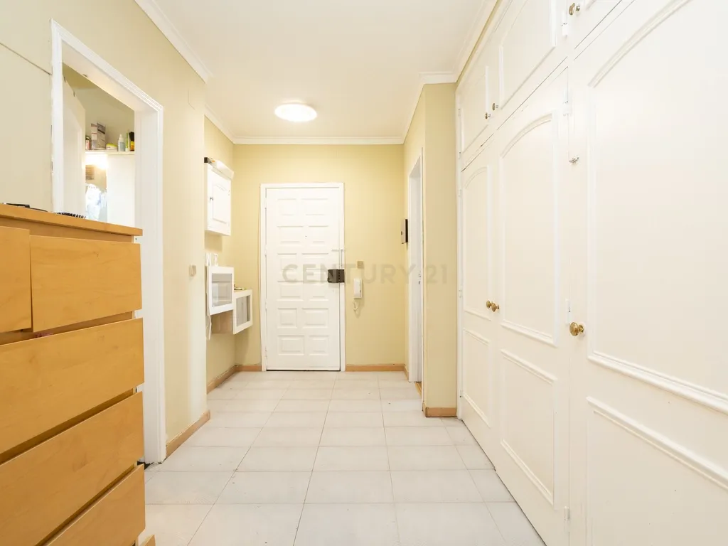 Apartamento T3 em Odivelas - Image 7