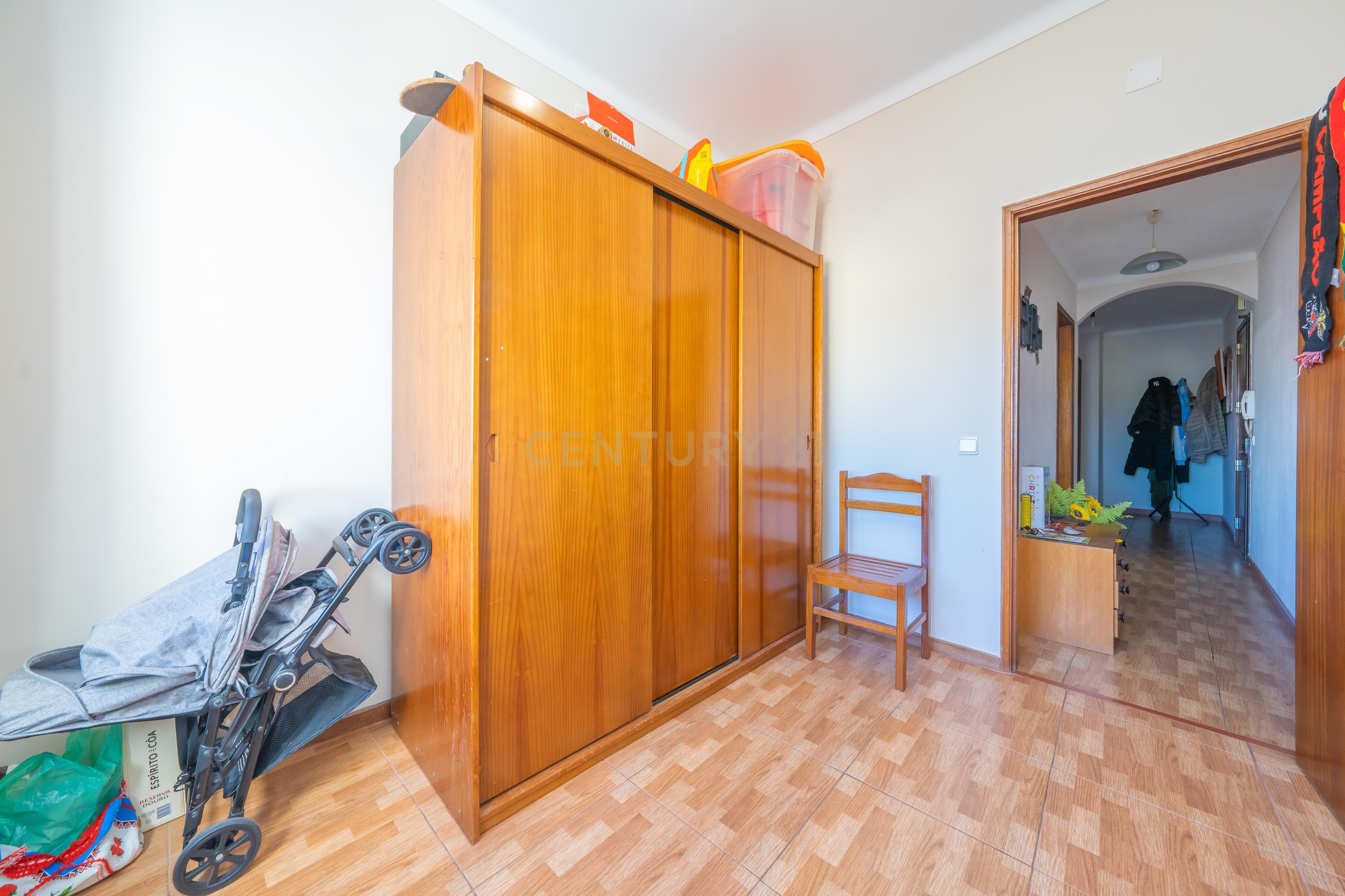 Simplesmente Bonfim Apartamento T3 à Venda na Baixa de Setúbal Bonfim - Image 13