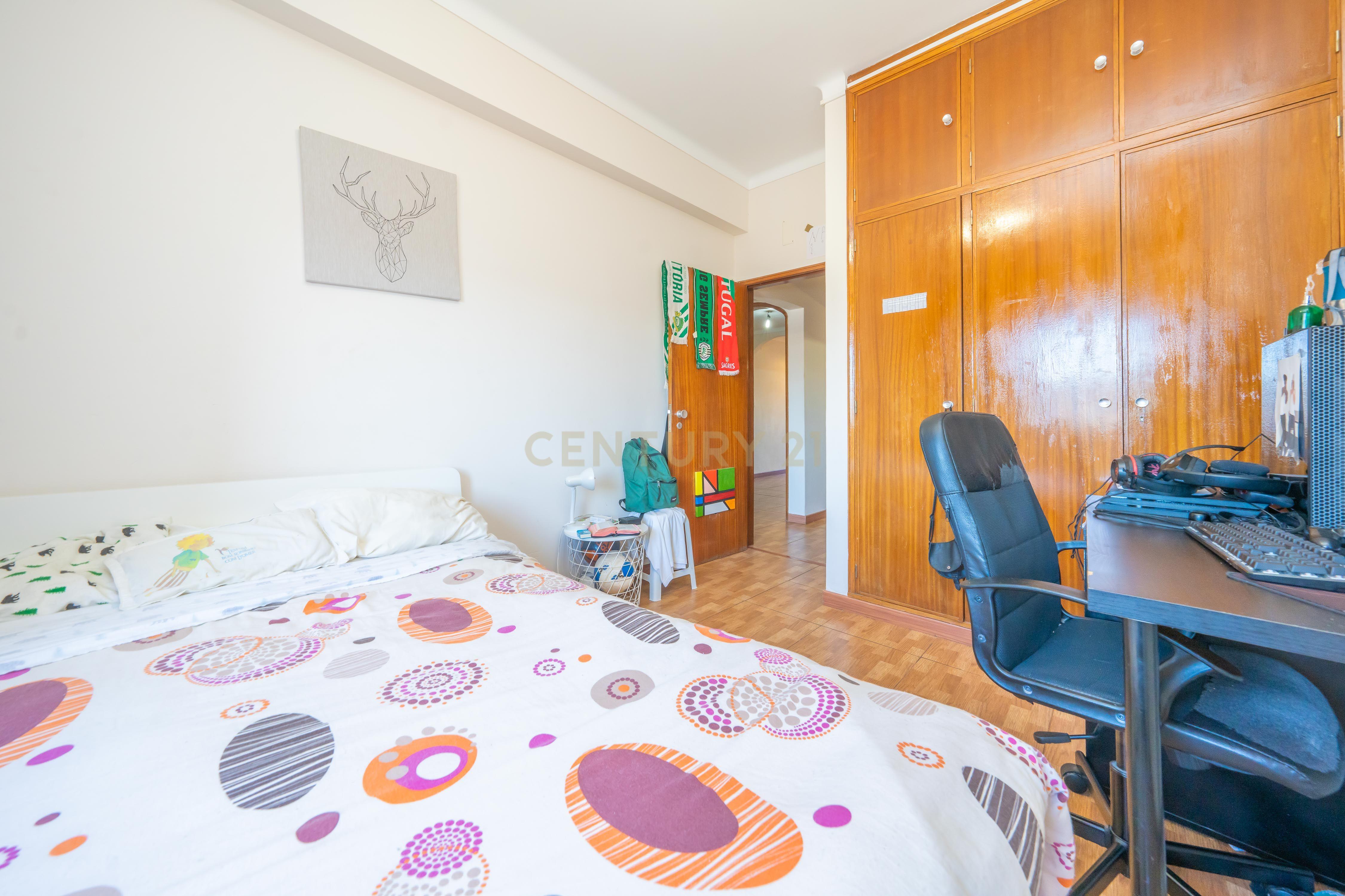 Simplesmente Bonfim Apartamento T3 à Venda na Baixa de Setúbal Bonfim - Image 29