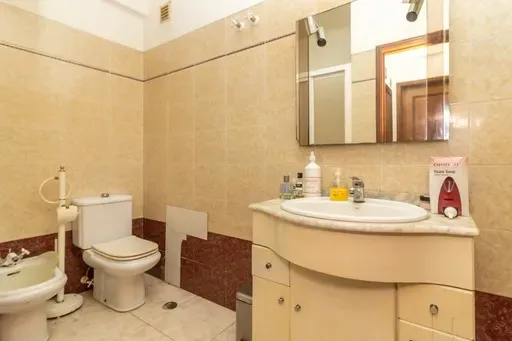 T2 + 1 Duplex na Charneca da Caparica - Image 38
