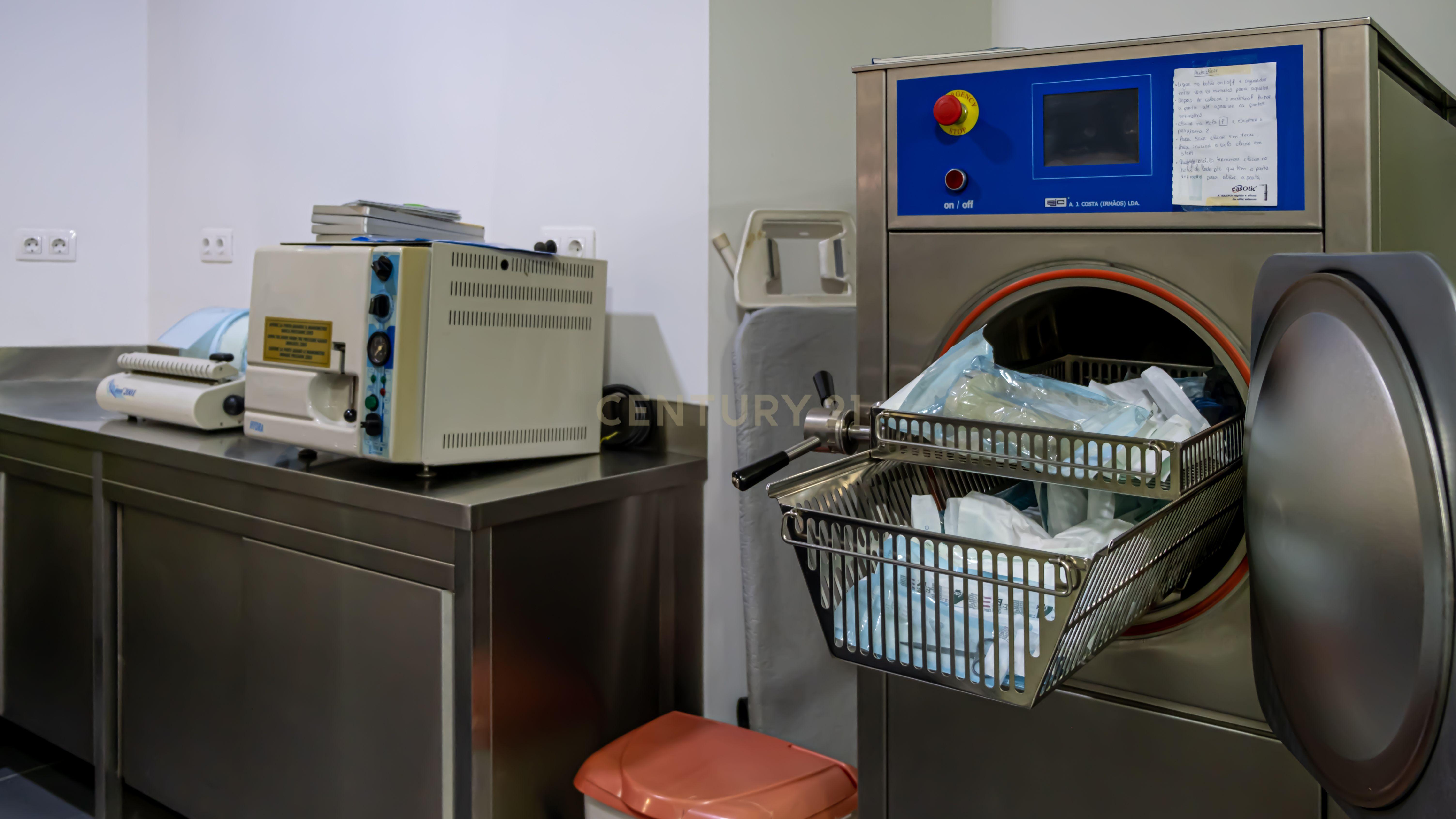 Negócio – Hospital Veterinário no centro de Santarém - Image 51