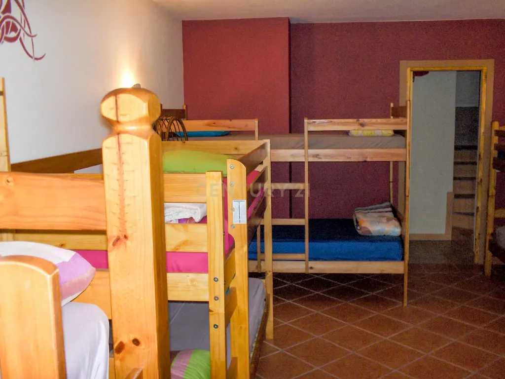 **OPORTUNIDADE** HOSTEL COM RENTABILIDADE superior a 10% ao ano! - Image 32
