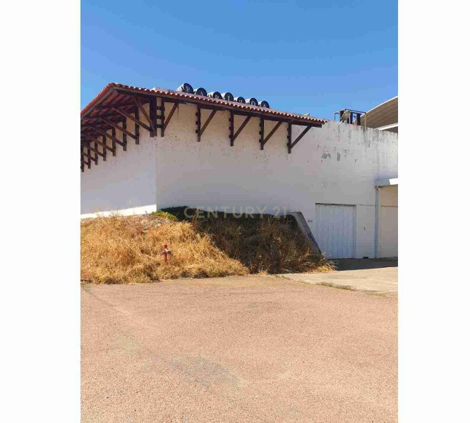 Herdades com produção Vinho, com 157,3ha situada em Terrugem, concelho de Elvas - Image 7